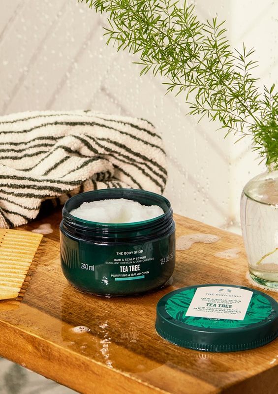 Tẩy Tế Bào Chết Da Đầu Hair Scrub Tea Tree 240ML